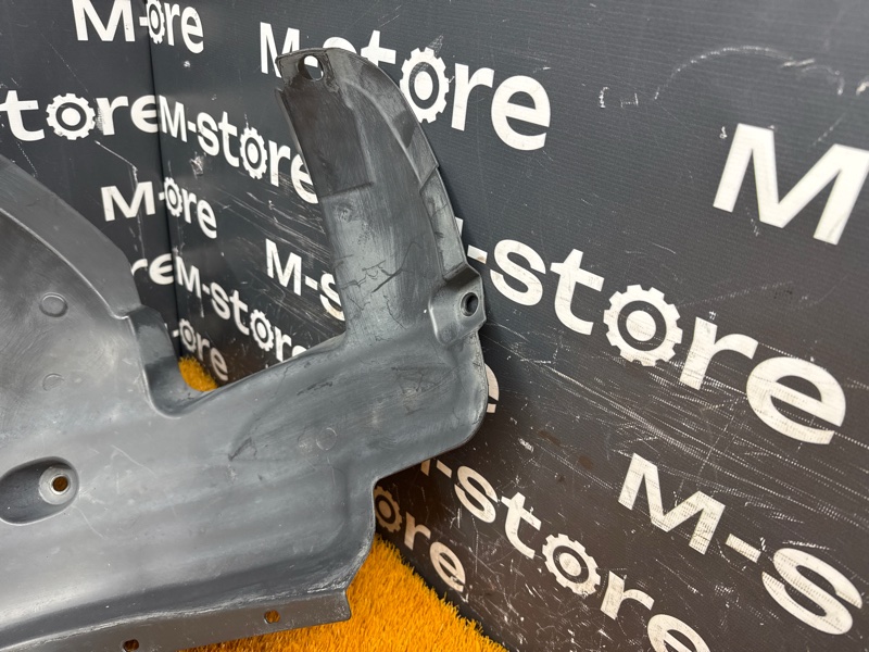 подкрылок, 1000 рублей, Красноярск