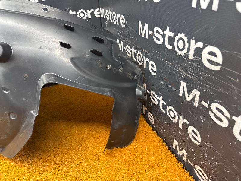 подкрылок, 1000 рублей, Красноярск