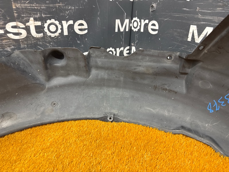 подкрылок, 2500 рублей, Красноярск