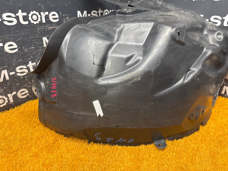 подкрылок, 8000 рублей, Красноярск