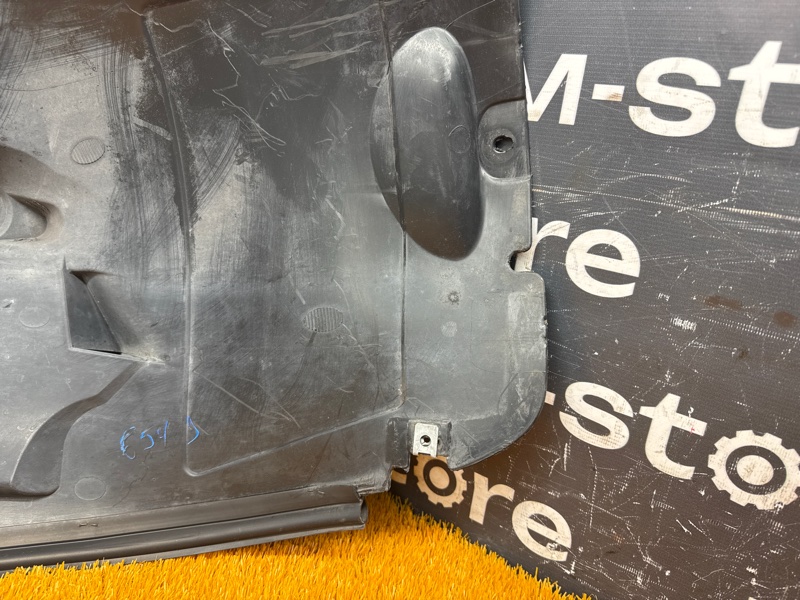 подкрылок, 700 рублей, Красноярск