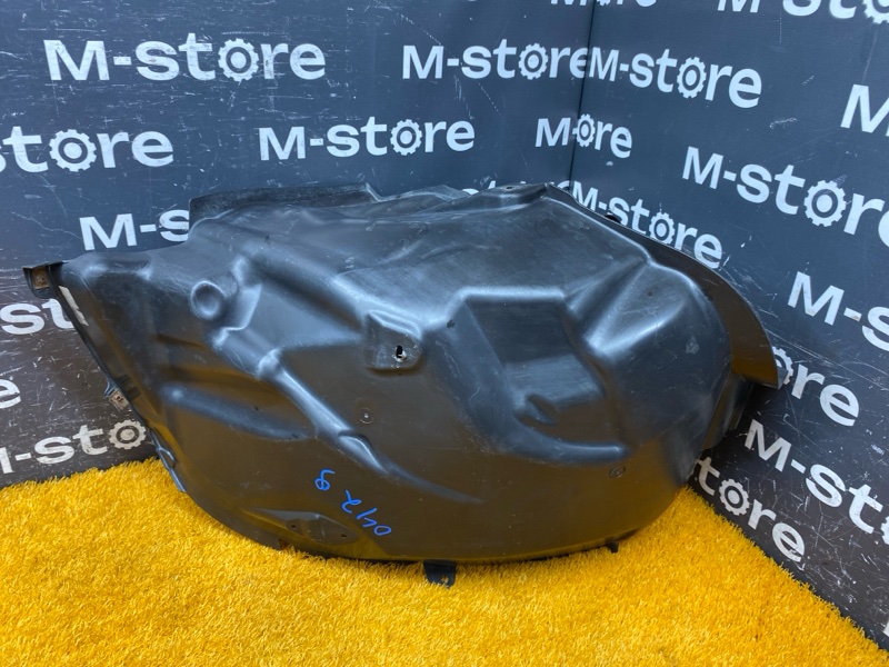 подкрылок, 8000 рублей, Красноярск