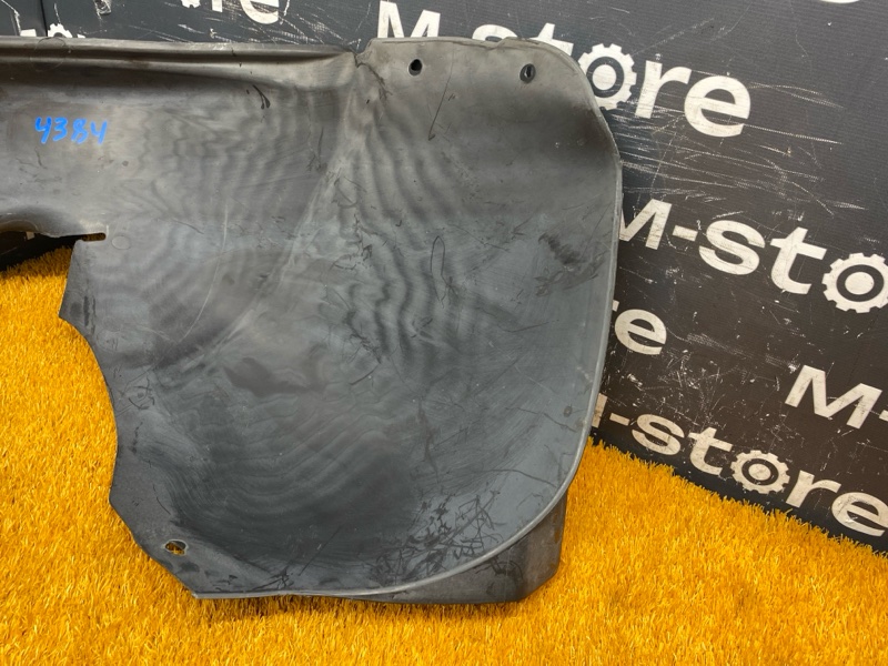 подкрылок, 4000 рублей, Красноярск