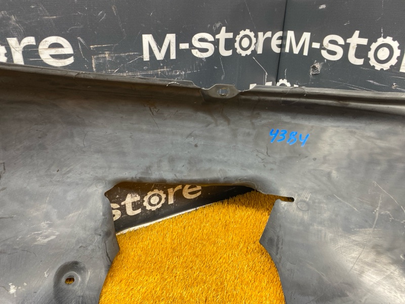 подкрылок, 4000 рублей, Красноярск