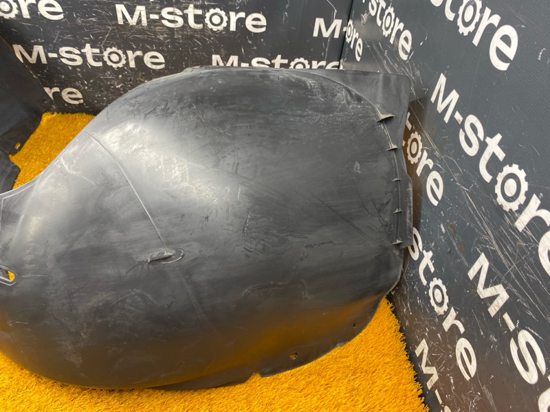 подкрылок, 4000 рублей, Красноярск