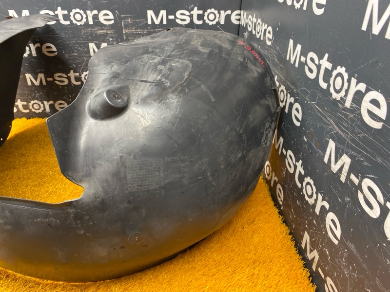 подкрылок, 4000 рублей, Красноярск