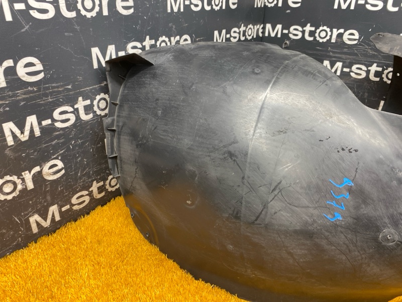 подкрылок, 4000 рублей, Красноярск