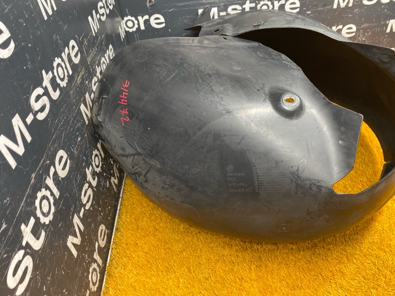 подкрылок, 4000 рублей, Красноярск