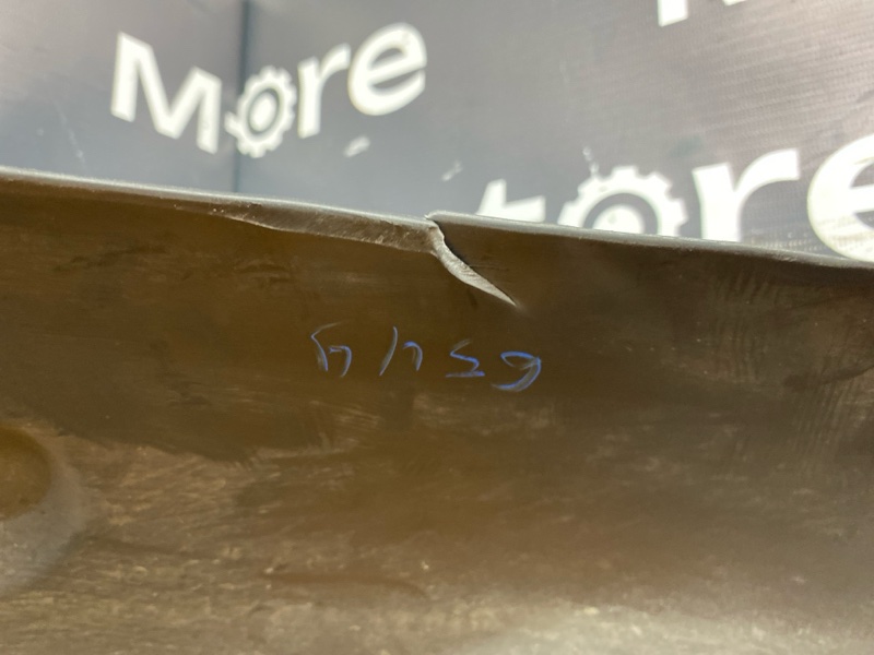 подкрылок, 800 рублей, Красноярск