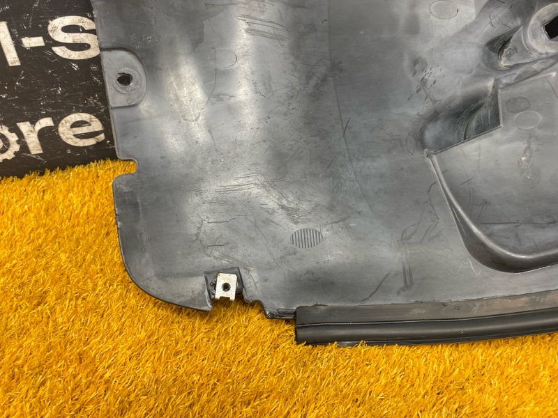 подкрылок, 800 рублей, Красноярск