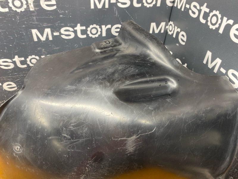 подкрылок, 1500 рублей, Красноярск