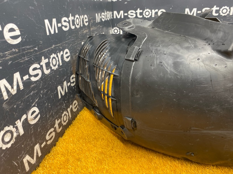 подкрылок, 700 рублей, Красноярск