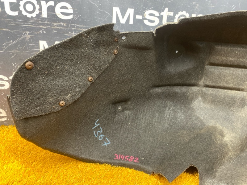 подкрылок, 500 рублей, Красноярск