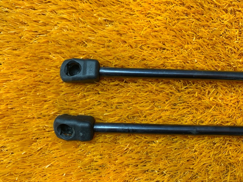 амортизатор капота, 500 рублей, Красноярск