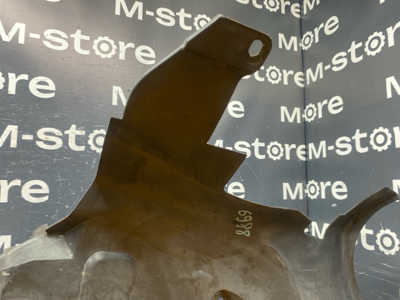 подкрылок, 900 рублей, Красноярск