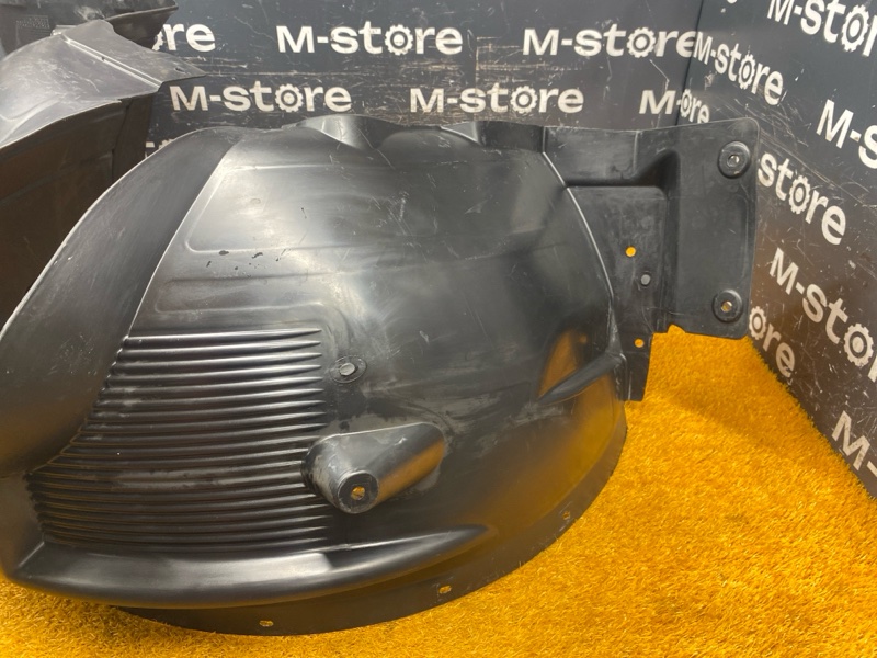 подкрылок, 3000 рублей, Красноярск