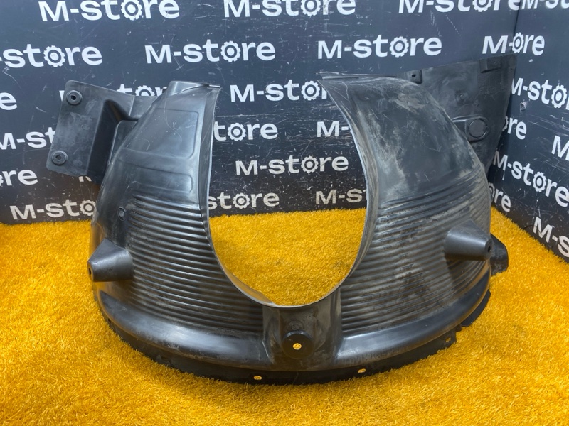 подкрылок, 2500 рублей, Красноярск