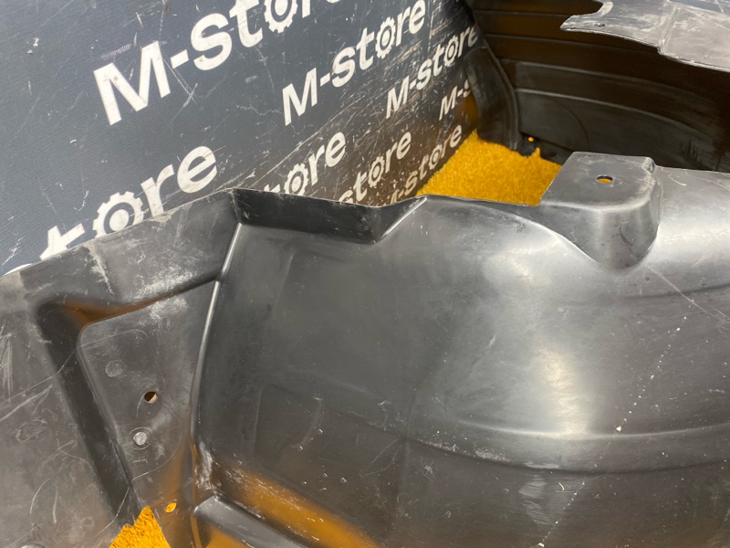 подкрылок, 2500 рублей, Красноярск