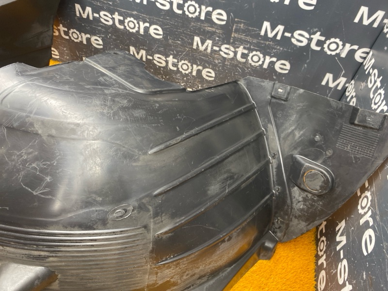 подкрылок, 2500 рублей, Красноярск