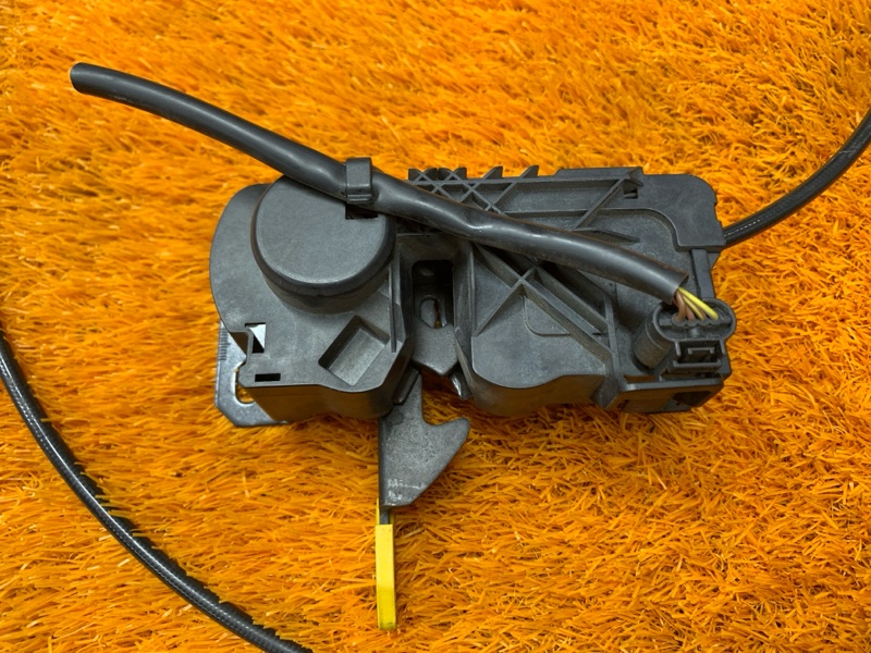 замок капота, 5000 рублей, Красноярск