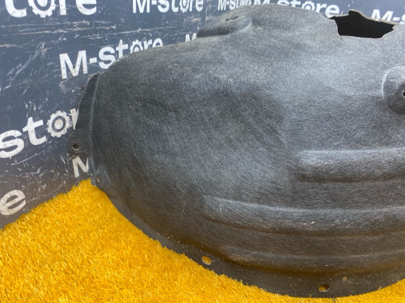 подкрылок, 1000 рублей, Красноярск