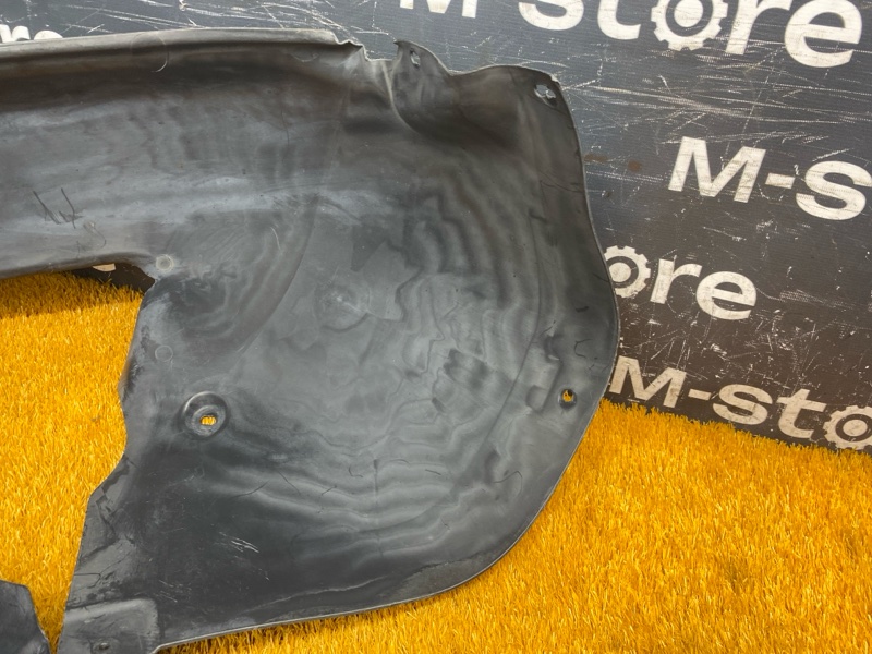 подкрылок, 4000 рублей, Красноярск