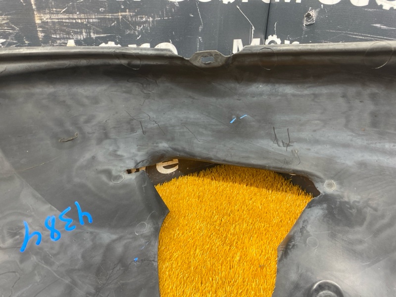 подкрылок, 4000 рублей, Красноярск