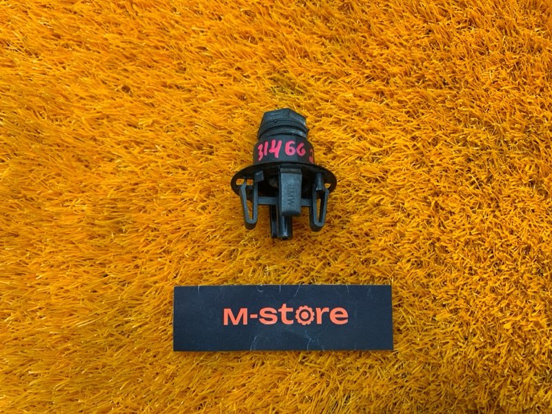 Отбойник капота, 500 рублей, Красноярск