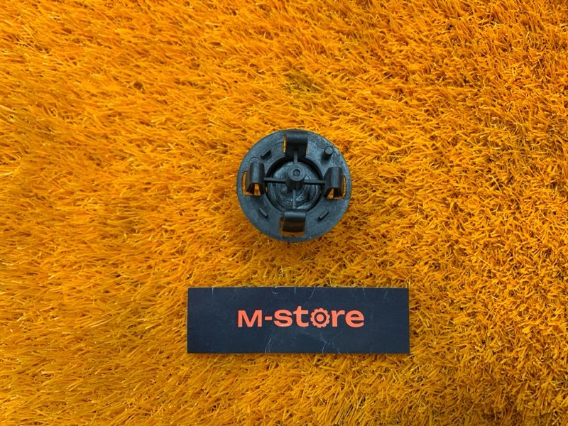 Отбойник капота, 500 рублей, Красноярск