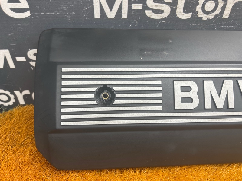 крышка двигателя, 500 рублей, Красноярск