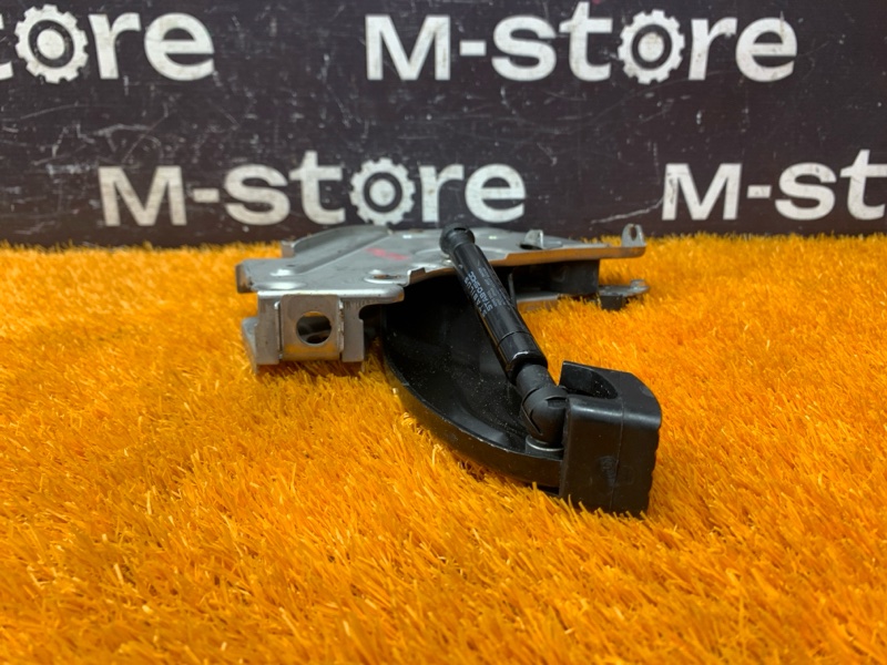 Педаль стояночного тормоза, 500 рублей, Красноярск