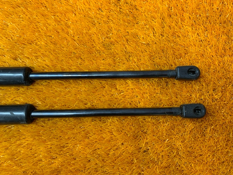 амортизатор багажника, 900 рублей, Красноярск