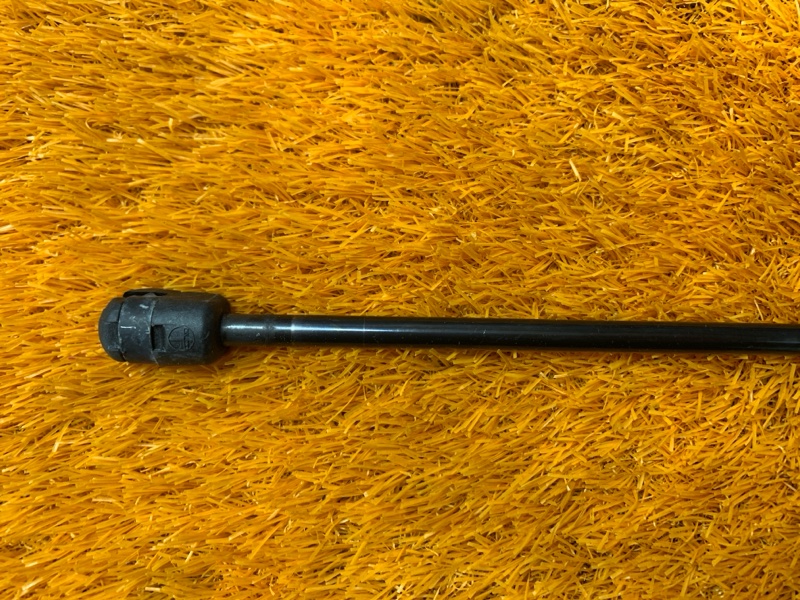 амортизатор капота, 500 рублей, Красноярск