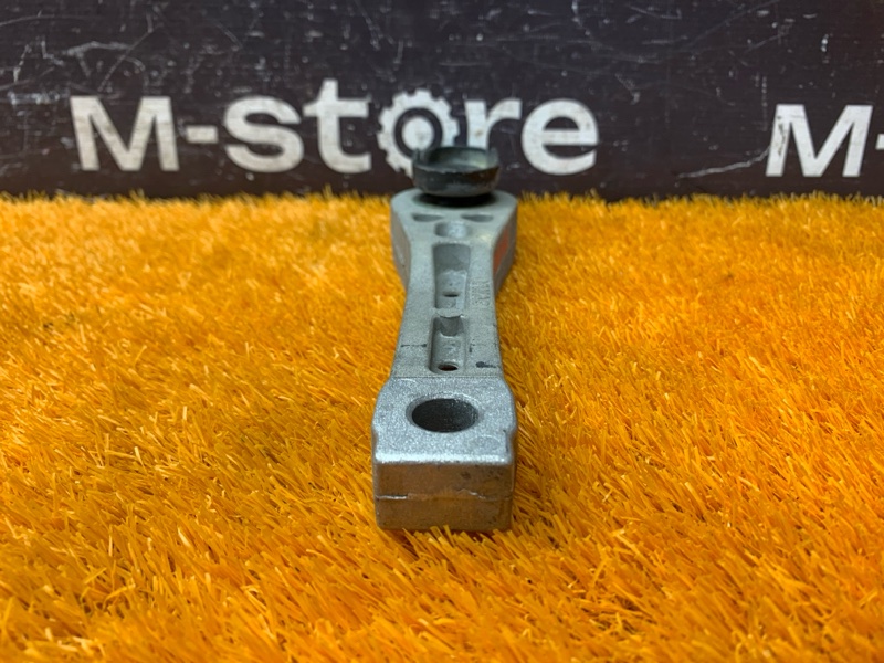 подушка двигателя, 700 рублей, Красноярск