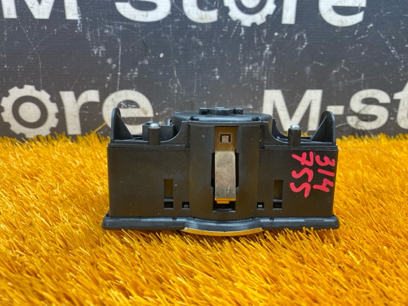 Переключатель света фар, 600 рублей, Красноярск