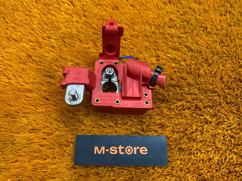 Клемма аккумулятора плюс, 500 рублей, Красноярск