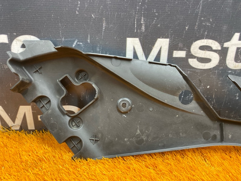 Накладка замка капота, 1000 рублей, Красноярск