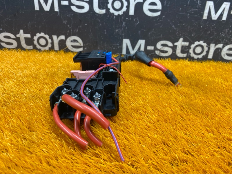 блок предохранителей, 400 рублей, Красноярск