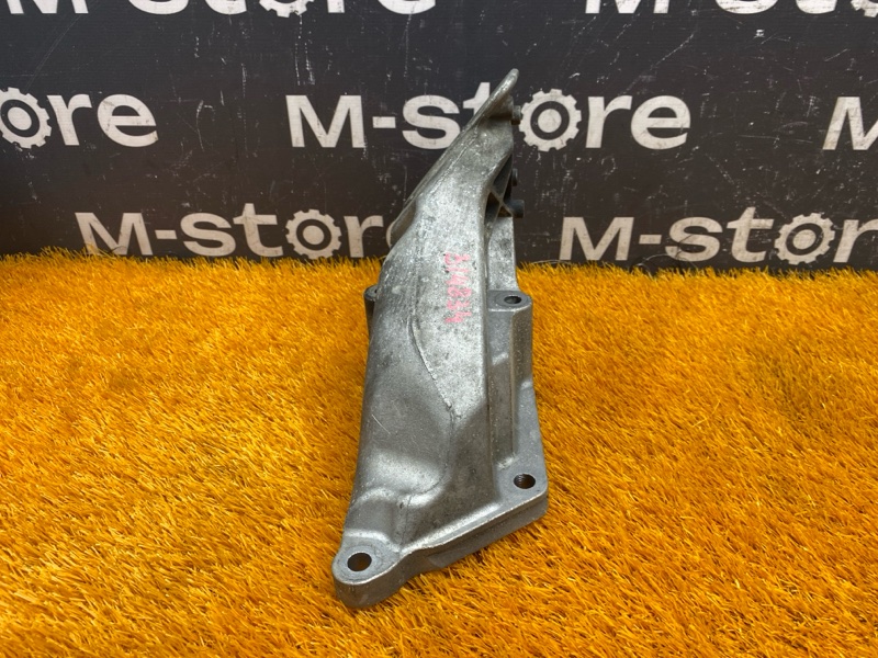 Кронштейн подушки двигателя, 2500 рублей, Красноярск