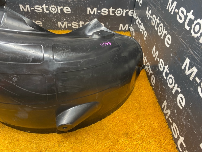 подкрылок, 500 рублей, Красноярск