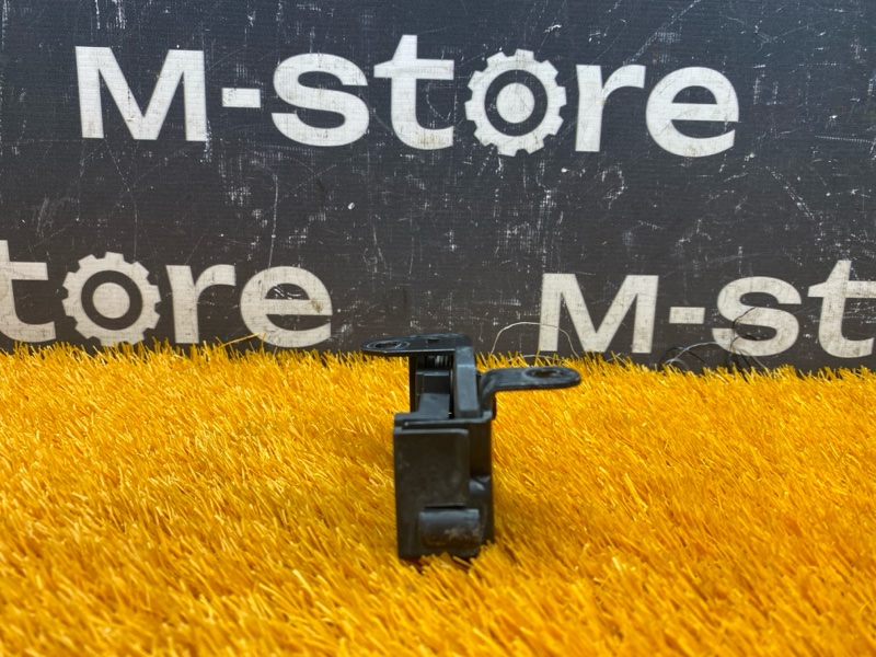 замок капота, 500 рублей, Красноярск