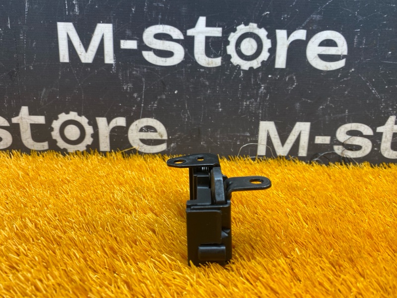 замок капота, 500 рублей, Красноярск