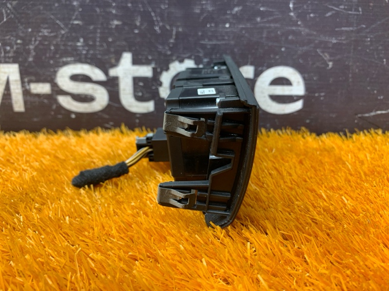 Переключатель света фар, 1000 рублей, Красноярск