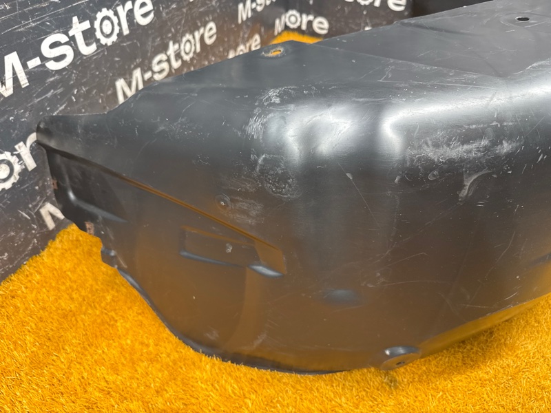 подкрылок, 2000 рублей, Красноярск