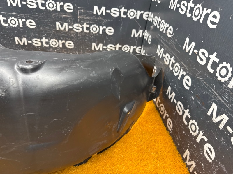 подкрылок, 2000 рублей, Красноярск