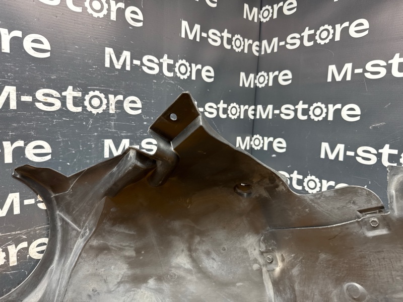 подкрылок, 2500 рублей, Красноярск