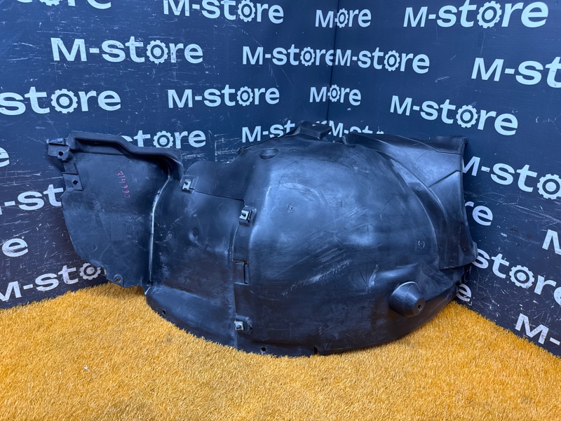 подкрылок, 2500 рублей, Красноярск