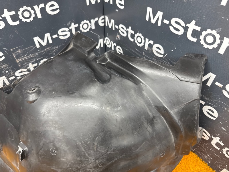 подкрылок, 2500 рублей, Красноярск