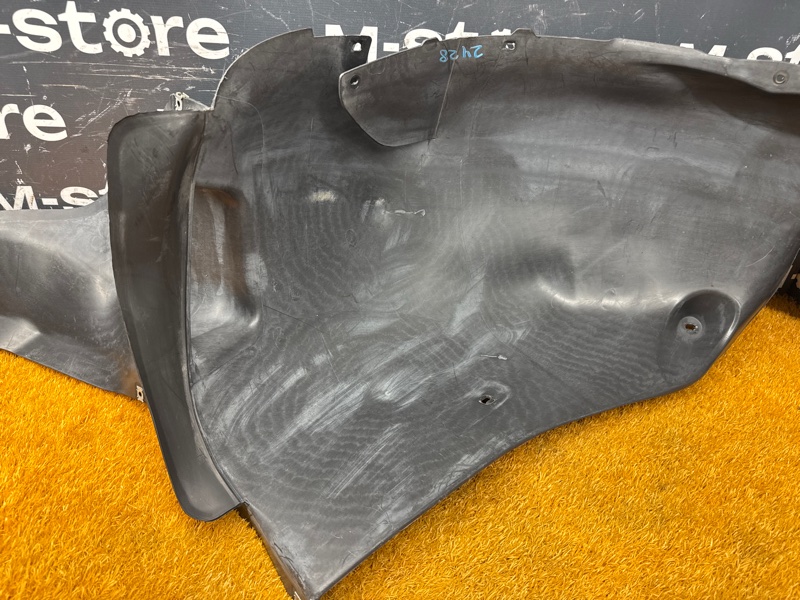 подкрылок, 8500 рублей, Красноярск