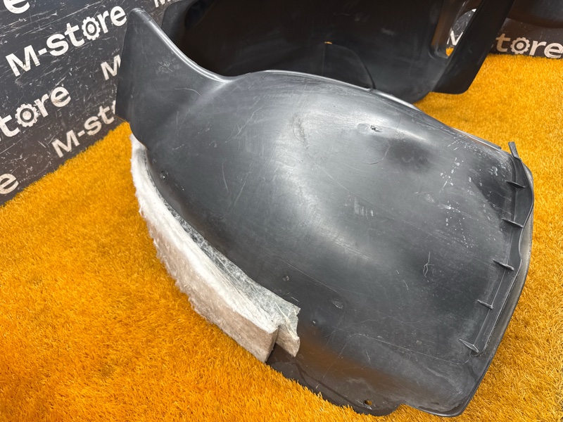 подкрылок, 8500 рублей, Красноярск